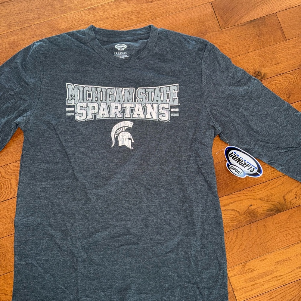 Michigan State Spartans Long Sleeve Shirt and Hat